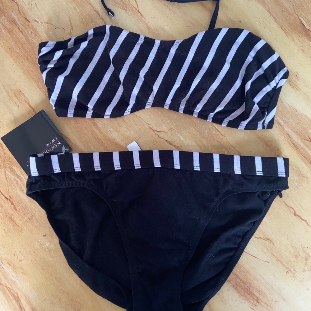 Newport News swimwear bikini